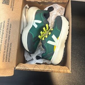 Toddler Veja Sneakers